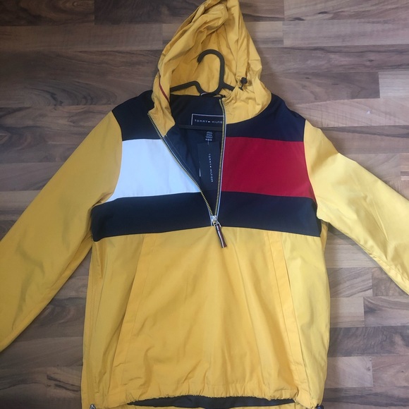 Tommy Hilfiger Logo Hooded Rain Jacket - Picture 1 of 2